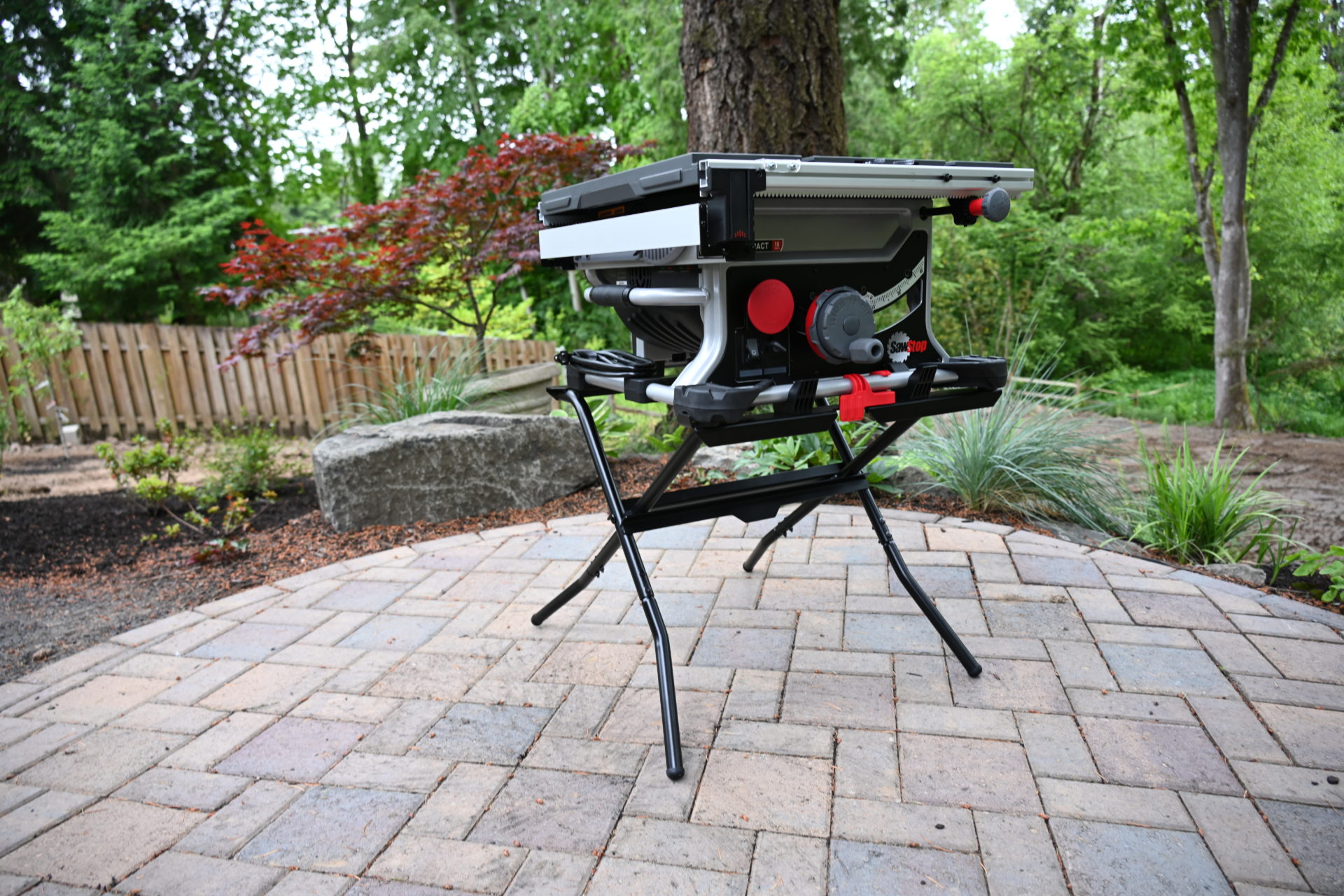 Compact Table Saw Folding Stand Sawstop